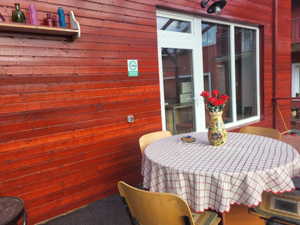Apartament Casa Victoria Târgu-Mureş Zewnętrze zdjęcie