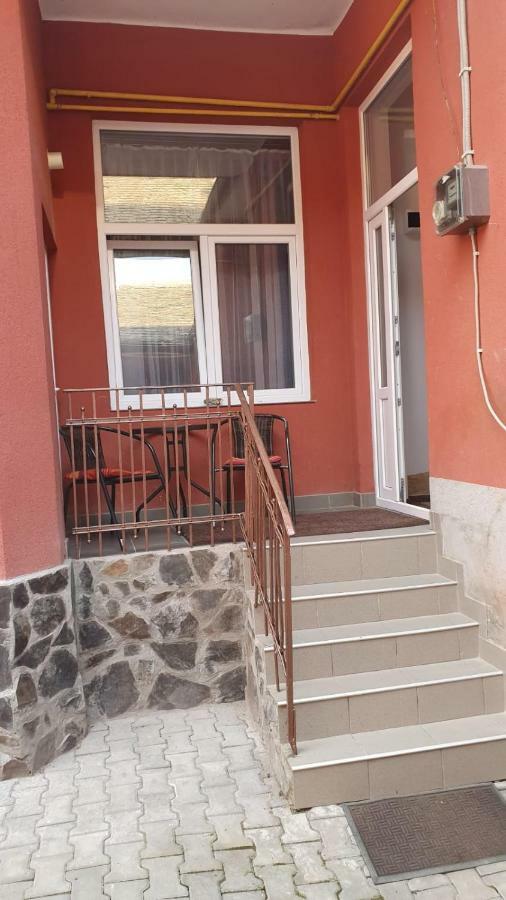 Apartament Casa Victoria Târgu-Mureş Zewnętrze zdjęcie